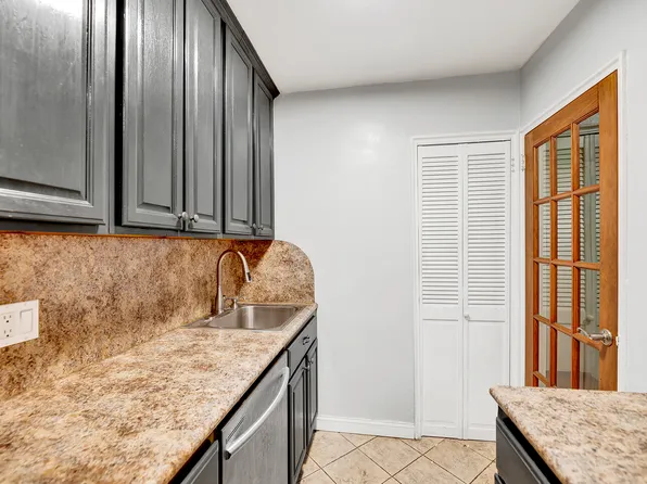 2241 Plumb 1st Street image 10 of 21