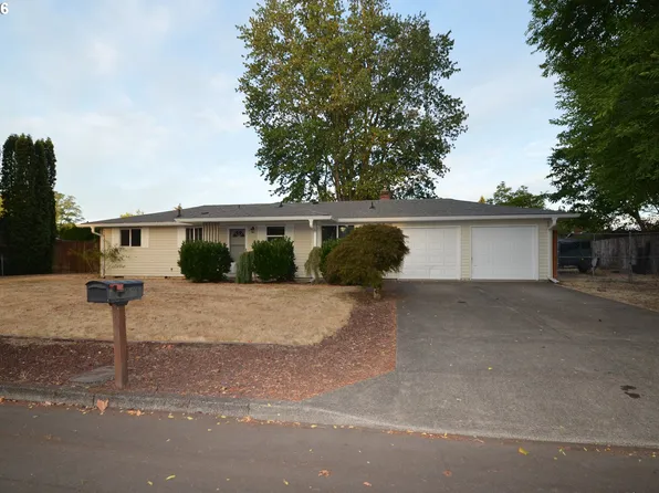 7716 NE 123rd Ave, Vancouver, WA 98682