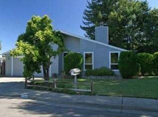 5064 Fravel Ln, Santa Rosa, CA 95409