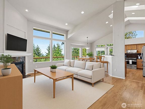 5th image of 1003 Haven Heights Drive