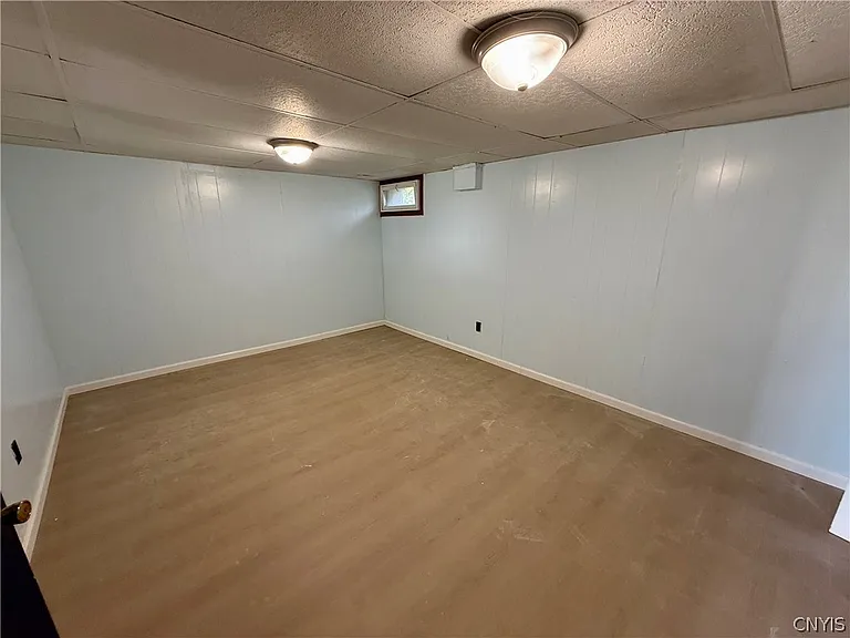 111 Deborah Dr — Photo 20