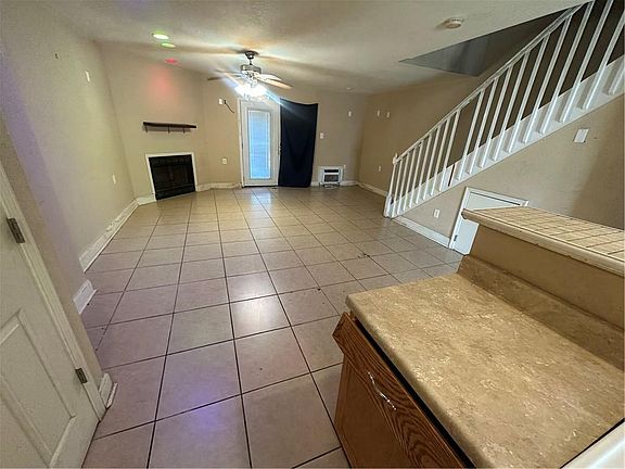 5th image of 5855 W Deer Park Blvd