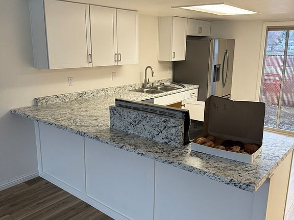 5th image of 37263 Superior Ave #7