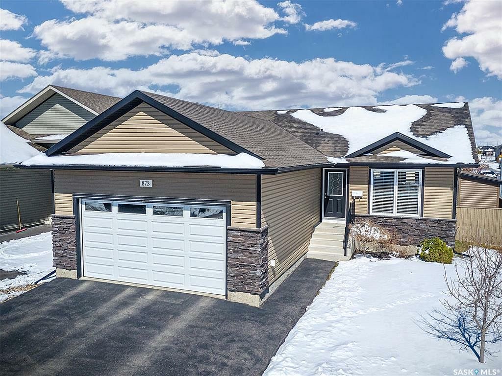 873 Reimer Rd, Martensville, SK S0K 0A2 Zillow