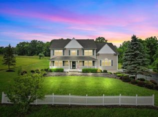 2 Judson Ln, Campbell Hall, NY 10916