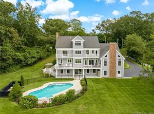 115 Oswegatchie Rd, Waterford, CT 06385