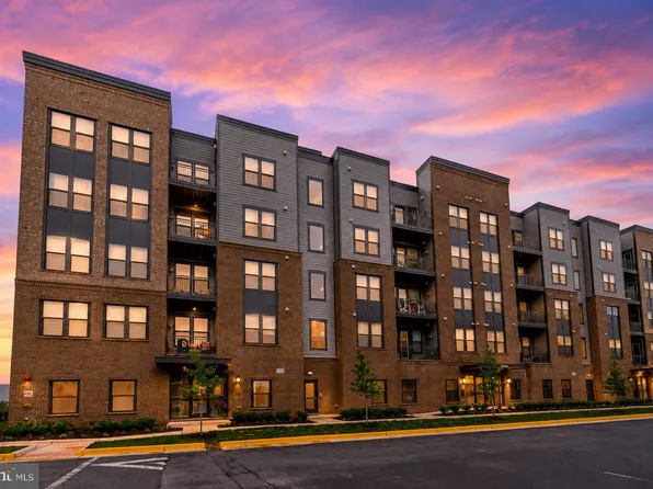 21950 Garganey Ter Unit 407, Ashburn, VA 20147