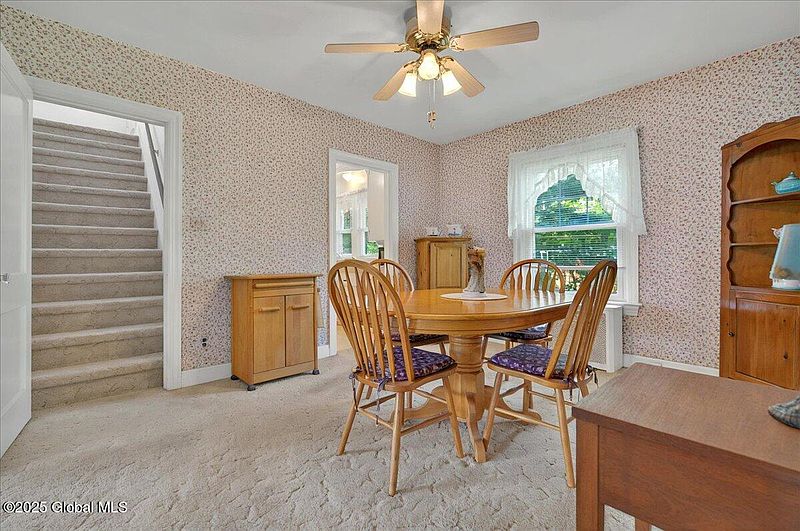 5th image of 88 Oakdale Avenue