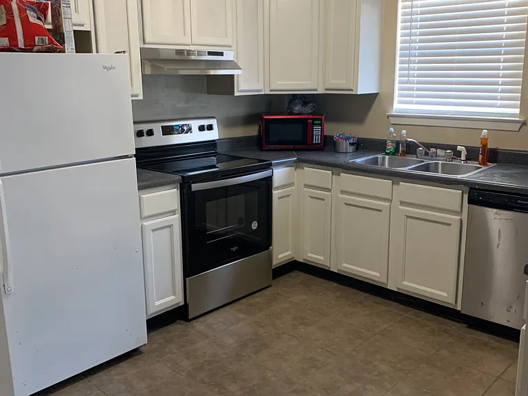 2315 State Hwy E #190 — Photo 3