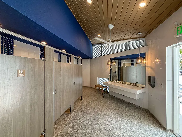 2013 Harbour Links Dr — Photo 58