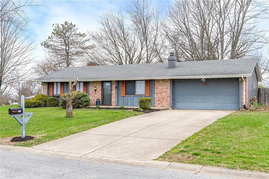 110 Stonemill Ct photo 1