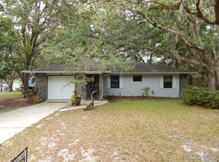 3946 SW Shorewood Dr, Dunnellon, FL 34431