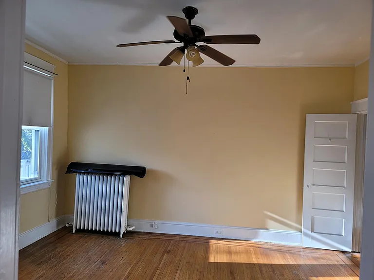 Large Bedroom 2 with onsuite Jack and Jill Bathroom or use as Livingroom... All Rooms have doors making them versatile.