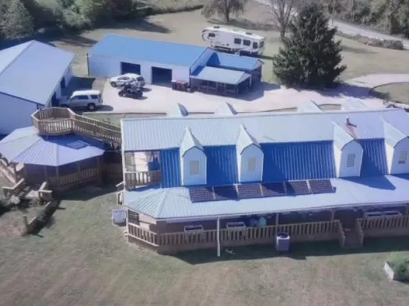 11032 Fiscus Cemetery Rd, Coal City, IN 47427