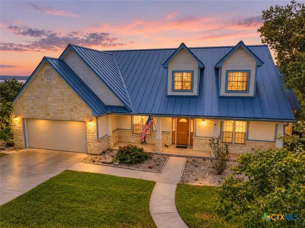 163 Riedel Ln, Canyon Lake, TX 78133