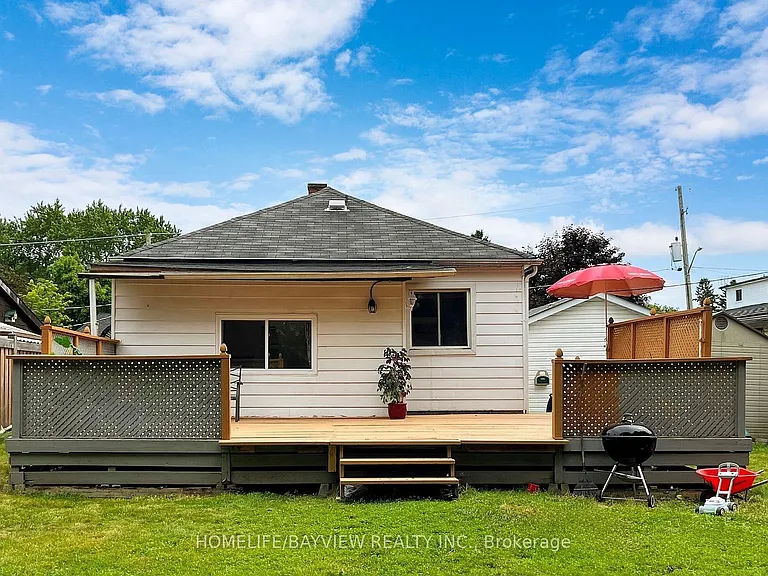 313 Andrew St — Photo 17