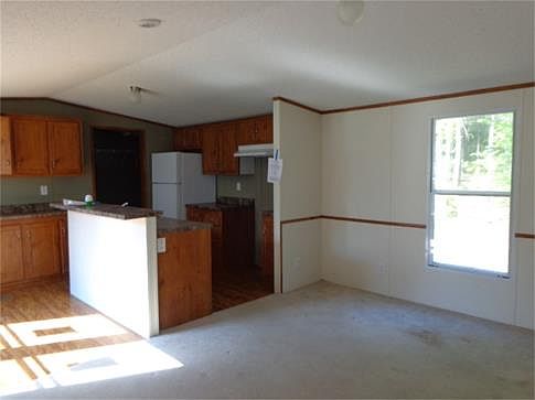 3rd image of 1771 County Road 1240