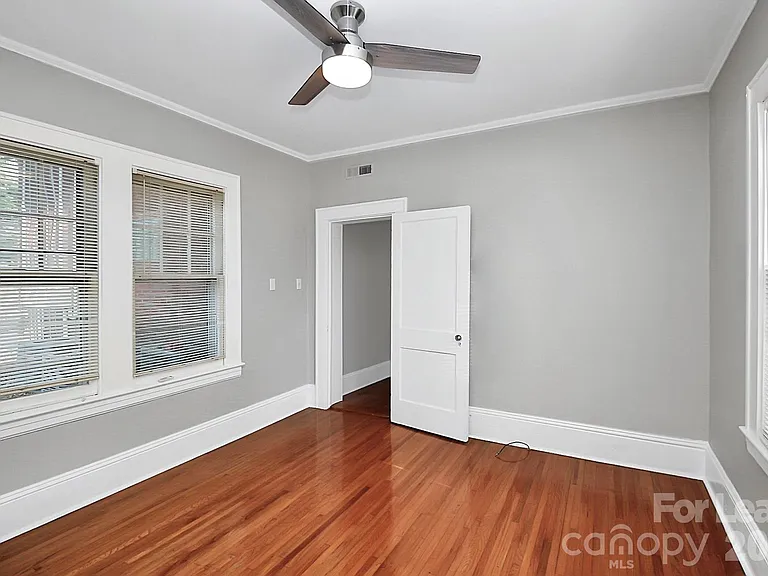 911 Sunnyside Ave #1 — Photo 17