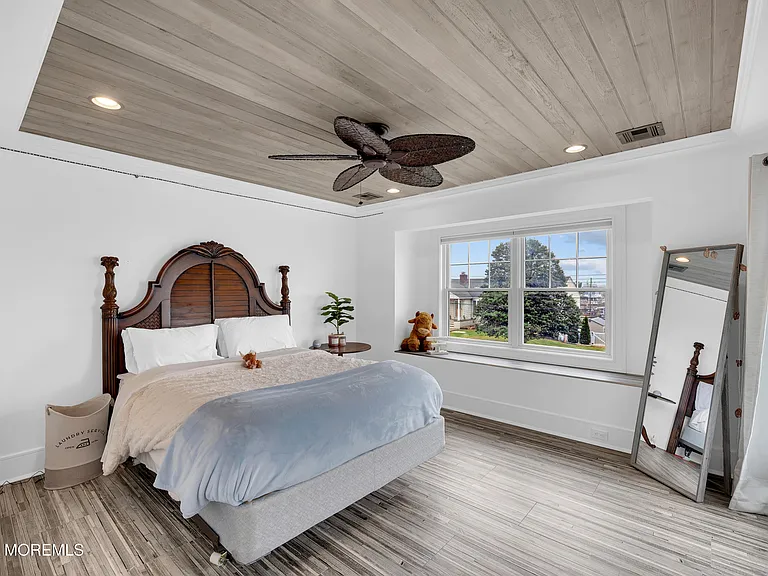 18 Culebra Ave — Photo 25