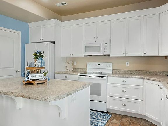 2nd image of 5369 W Borglum Ln