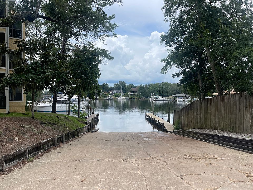 1st image of 300 Yacht Club Dr Unit 18A