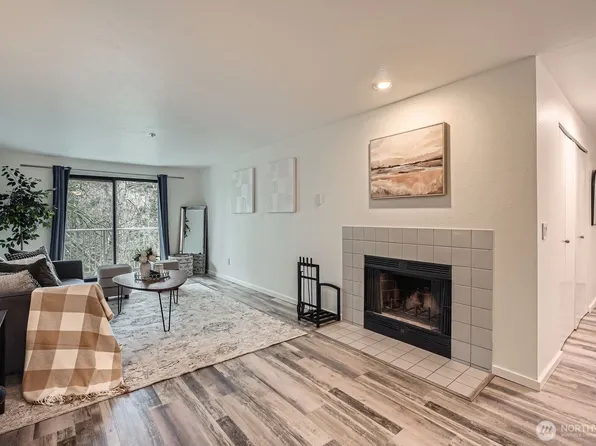 1245 SW 132nd Lane #1122, Burien, WA 98146