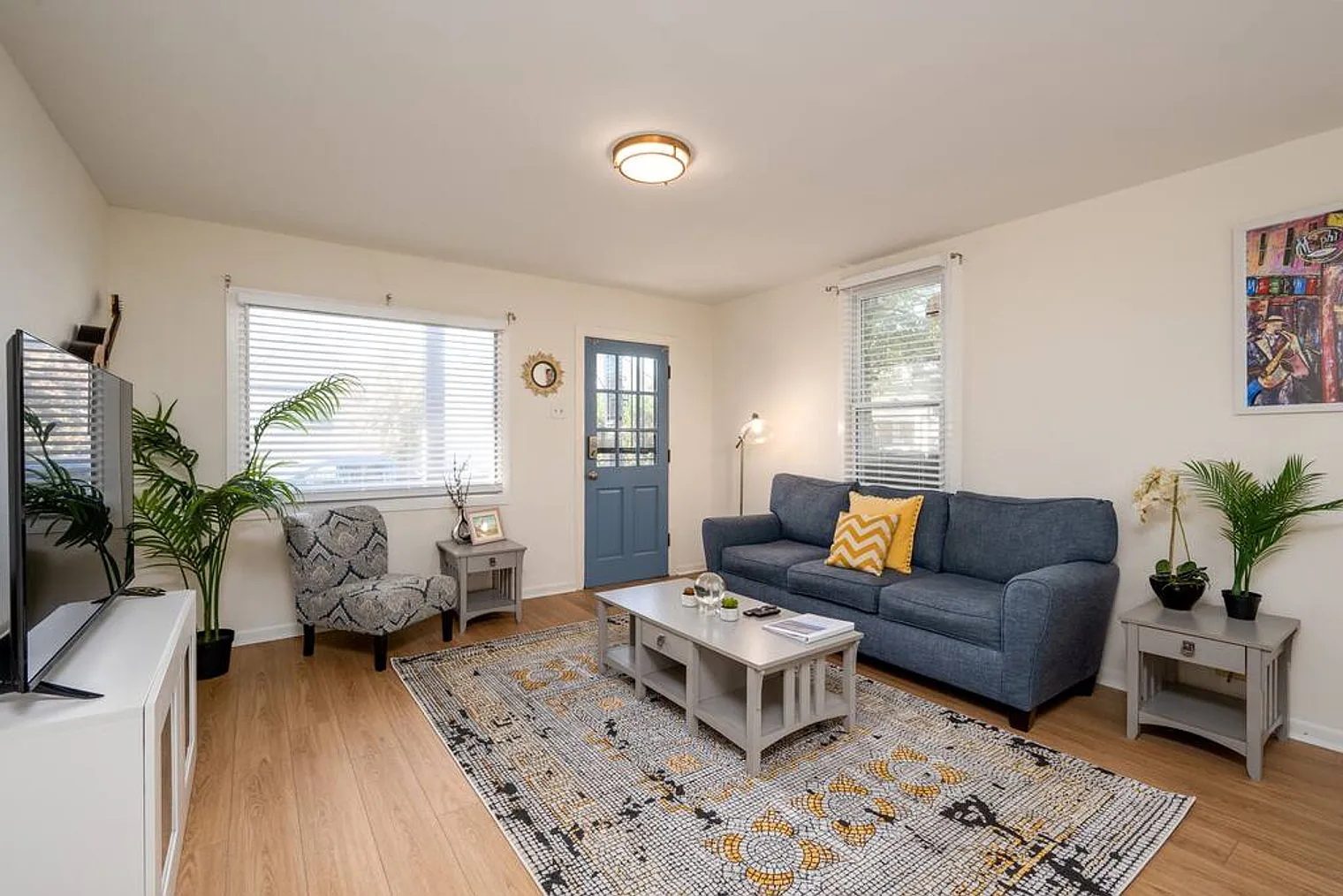 2 bed, 2.0 bath, $2,005 — Photo 4
