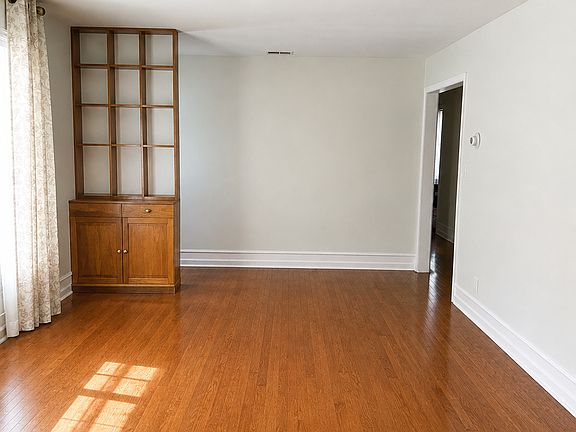 4th image of 116 Eagle Hill Rd