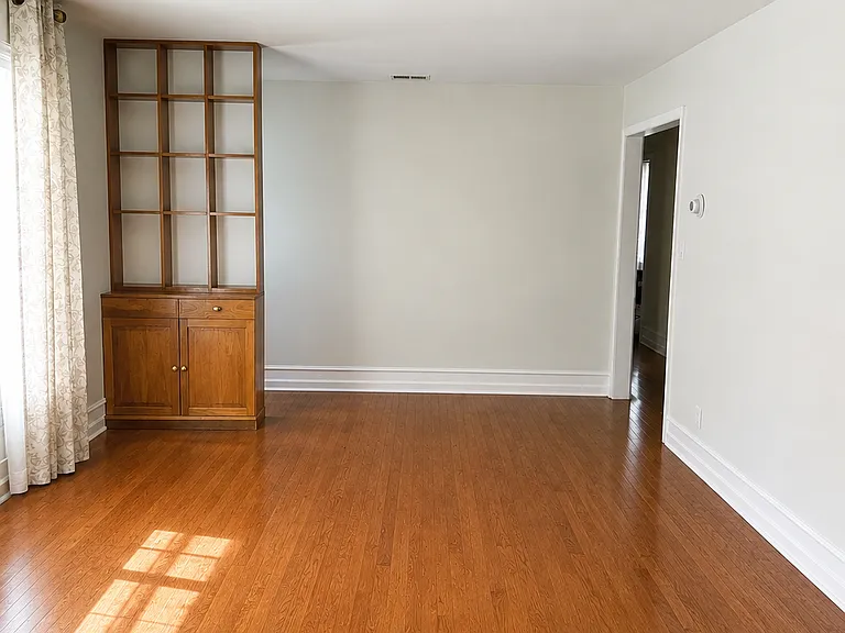 116 Eagle Hill Rd — Photo 4