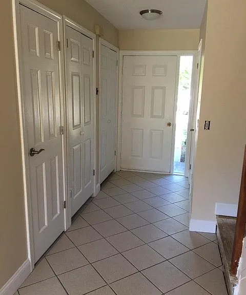 B11 Stonehedge Dr — Photo 32