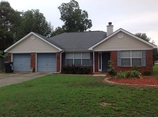 145 Mossydale Ln, Albany, GA 31721