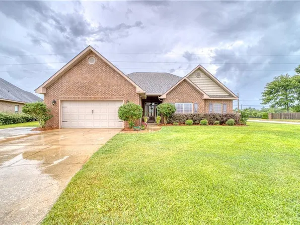 3793 Torrington Dr W, Semmes, AL 36575