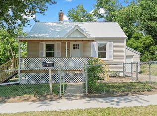 1512 4th Ave, Belle Plaine, IA 52208