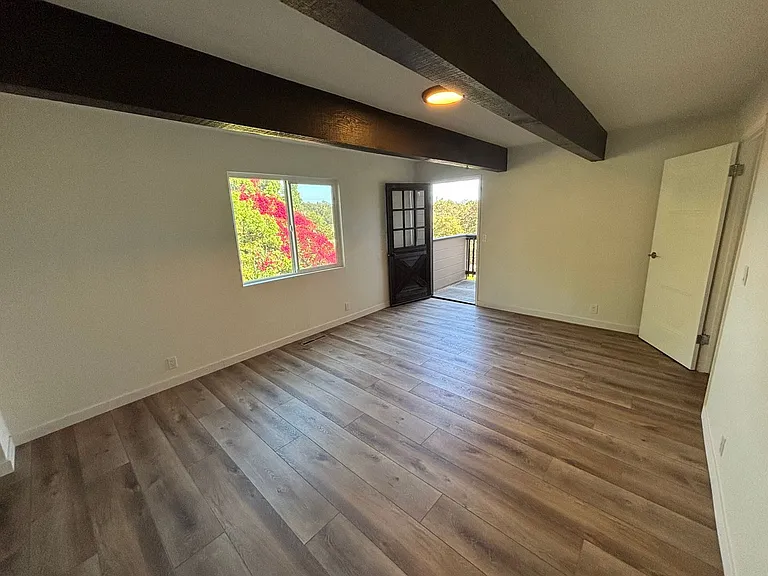 827 Cheltenham Rd — Photo 10
