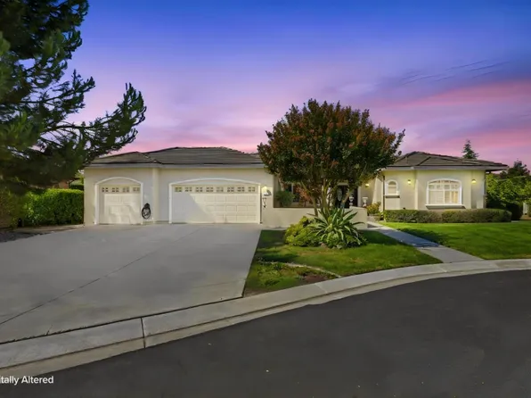 25 Jess Ct, Hollister, CA 95023