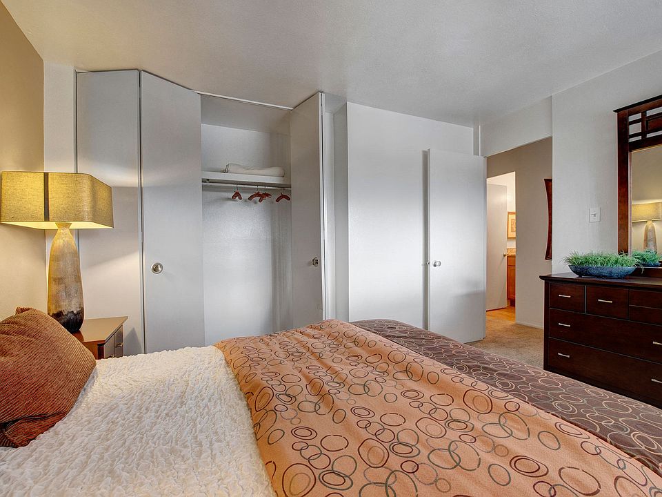 Copper Stone Full Bedroom View