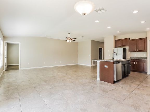5th image of 15708 Charr Island St