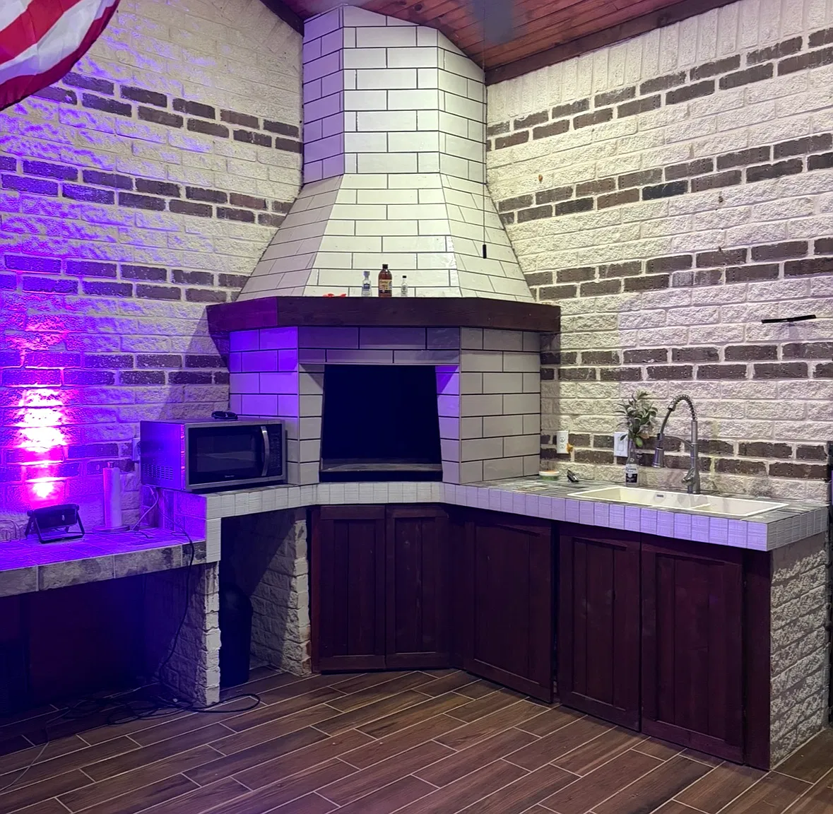 7 bed, 2069 sqft, $3,800 — Photo 4