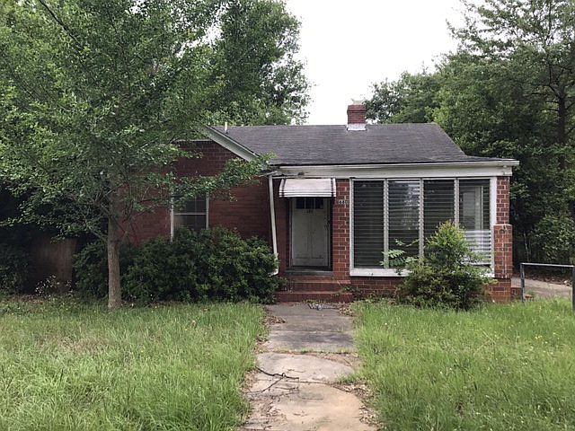 2nd image of 680 Villa Esta Ave