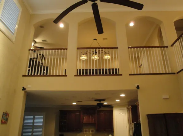 1035 Amethyst Dr SW, Vero Beach, FL 32968