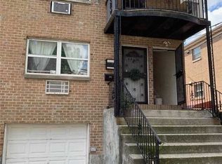 84-06 150th St FLOOR 2, Jamaica, NY 11435
