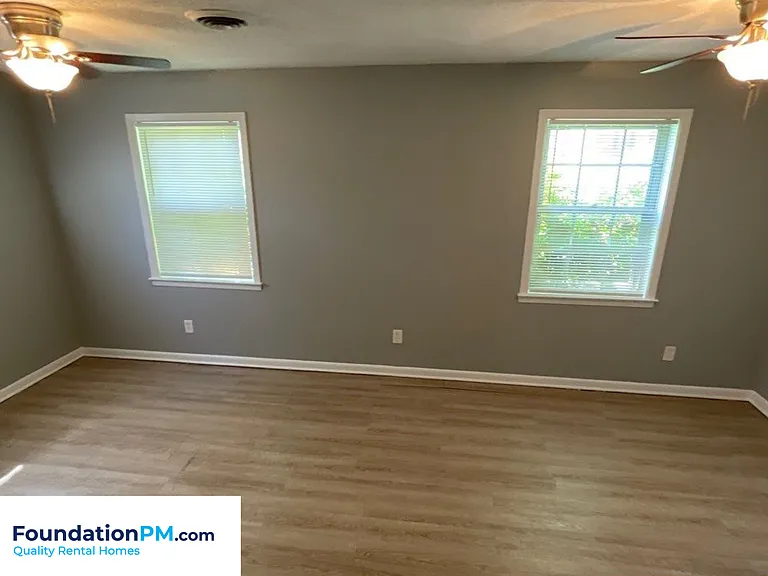 2851 Knightway Rd — Photo 9
