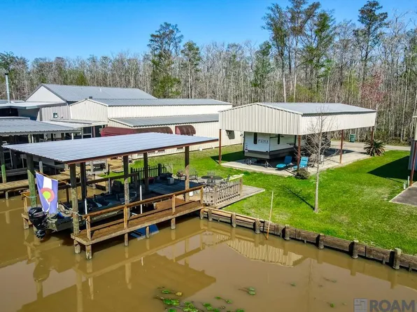 23334 Chene Blanc Ln, Maurepas, LA 70449