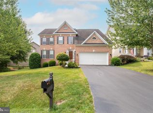 14851 Cartagena Dr, Gainesville, VA 20155