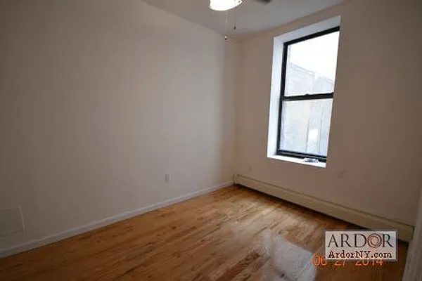 Rented by ArdorNY | media 20