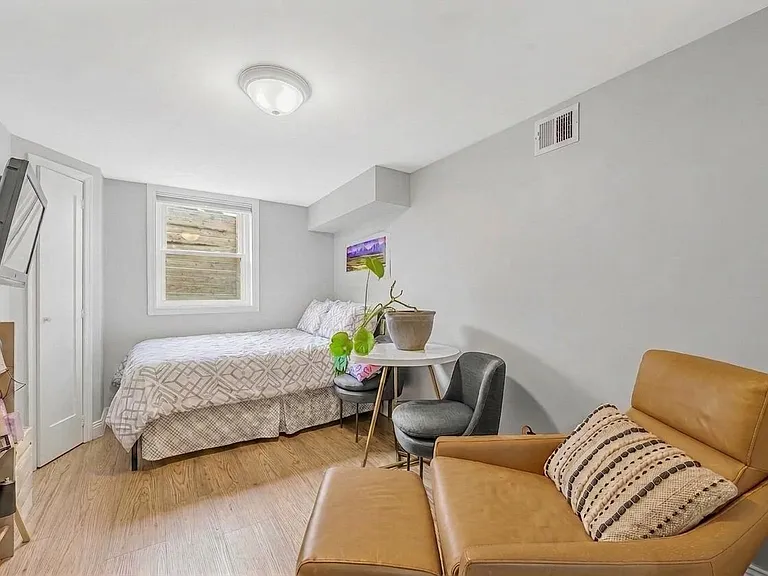 4610 Coachway Dr — Photo 19