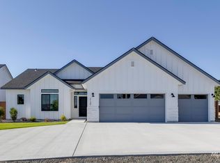 5271 W Yarnell St, Eagle, ID 83616