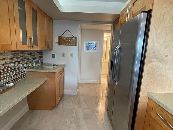 3rd image of 2655 Collins Ave APT 1906