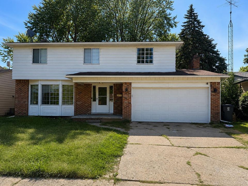 1st image of 916 Somerset Ln