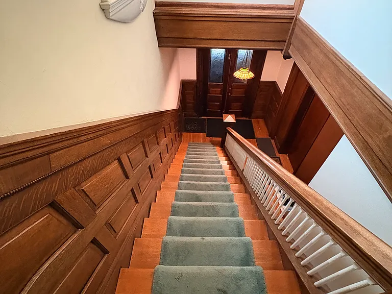 450 Fountain St NE — Photo 5